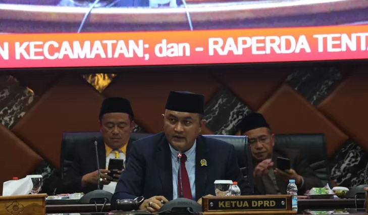 juli 4 rb